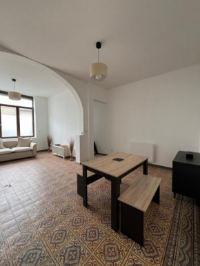 Jolie chambre dans maison rénovée